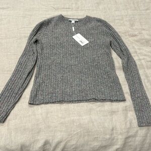 Cashmere sweater